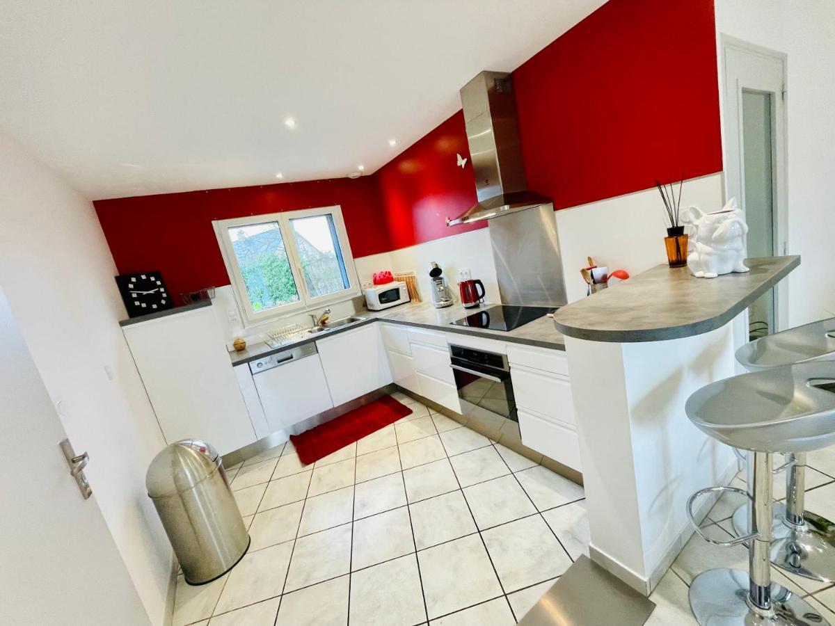 Maison T2 De 70 M2 Avec Jardin Et Veranda Rignac  Extérieur photo